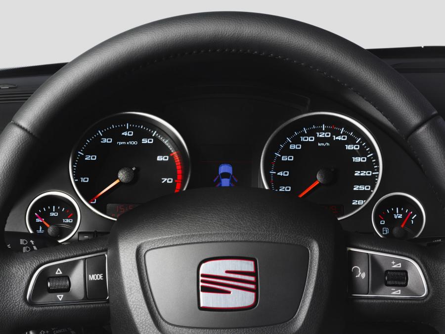  Seat Exeo 2009 года  (фото 112 из 180)
